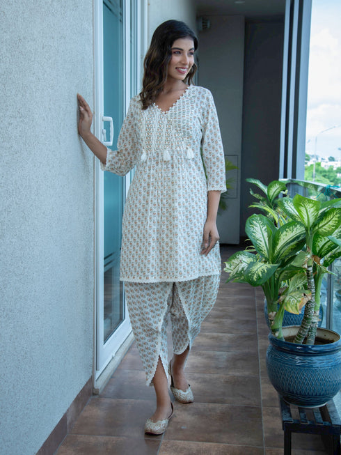 MULMUL AIZAH BLOCK PRINTED KURTA & TULIP PANTS SET MULMUL AIZAH BLOCK PRINTED KURTA & TULIP PANTS SET